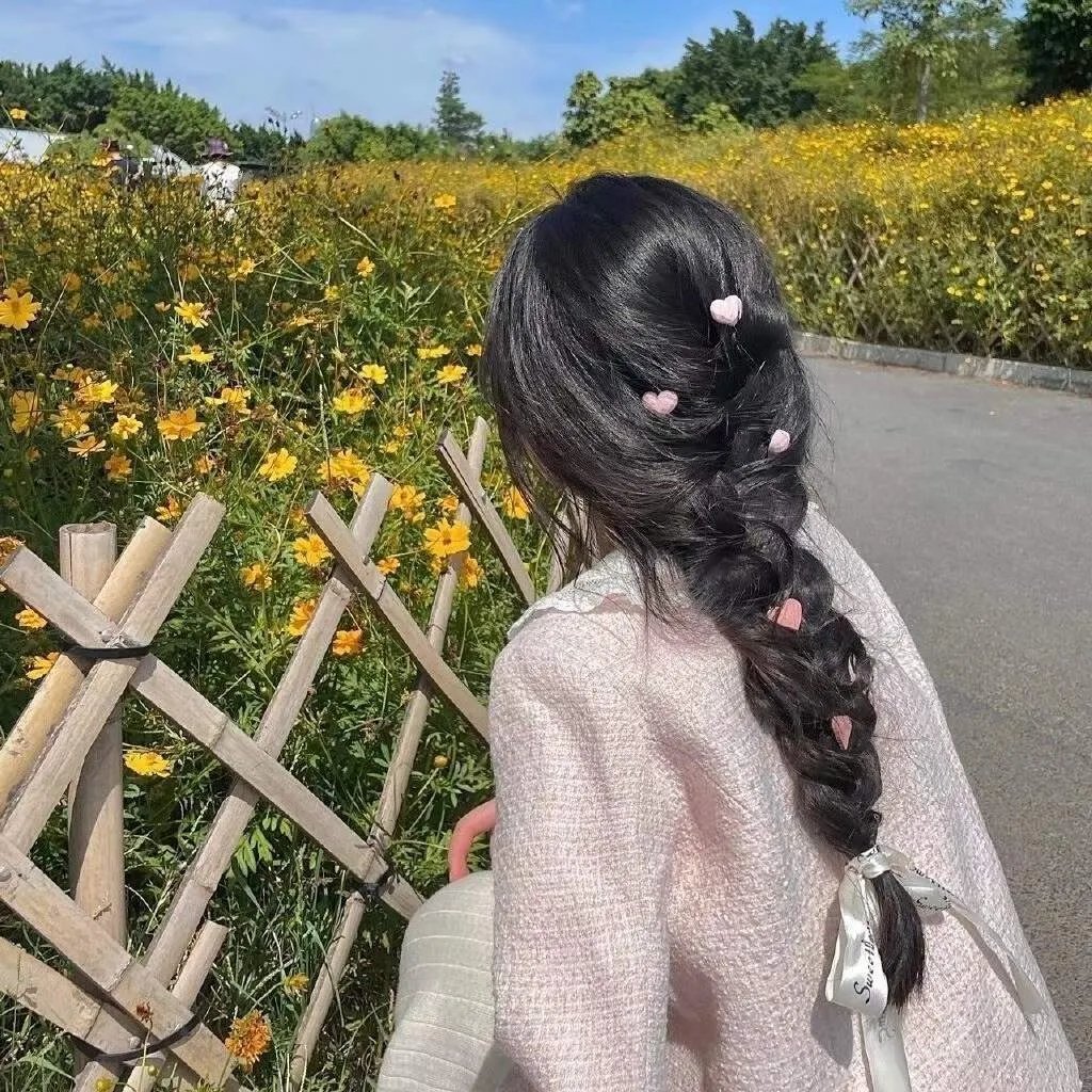 我的女主别太萌